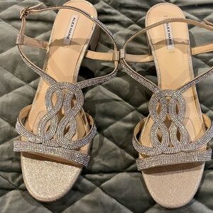 Alex Marie Glittering Silver Heels, size 10